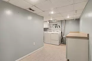 1835 Banbury Rd, Kalamazoo, MI 49001 - Photo 14