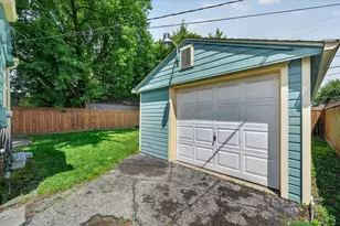 2331 Rowland Ave, Royal Oak, MI 48067 - Photo 30