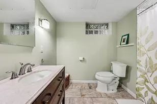 2000 E Stadium Blvd, Ann Arbor, MI 48104 - Photo 36