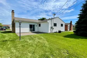 40547 Orangelawn Ave, Plymouth, MI 48170 - Photo 18