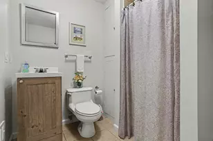 10836 Stadium Dr, Kalamazoo, MI 49009 - Photo 20