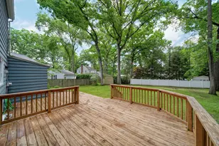 907 Westwood Blvd, Jackson, MI 49203 - Photo 38