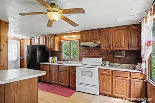 3357 Flint Dr, Sheridan, MI 48884 - Photo 6