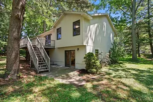 2003 Harbor Inn St, Holland, MI 49424 - Photo 8