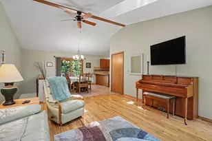 2003 Harbor Inn St, Holland, MI 49424 - Photo 4