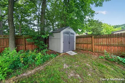 2046 Galahad Street NE, Grand Rapids, MI 49525 - Photo 10