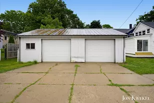 523 Elm St SE, Lowell, MI 49331 - Photo 36