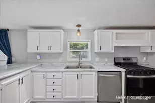 4424 Birch, Kalamazoo, MI 49009 - Photo 6