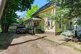 305 E Main St, Homer, MI 49245 - Photo 24