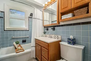 9885 Hubert Ave, Allen Park, MI 48101 - Photo 16