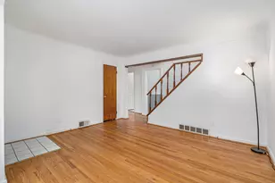 9885 Hubert Ave, Allen Park, MI 48101 - Photo 6