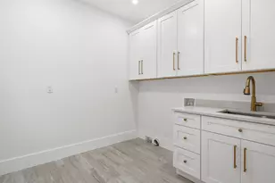 9034 York Crst Dr, Saline, MI 48176 - Photo 18