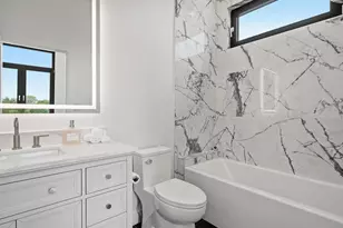 9034 York Crst Dr, Saline, MI 48176 - Photo 30