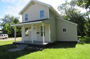 1200 4th St, Three Rivers, MI 49093 - Photo 2