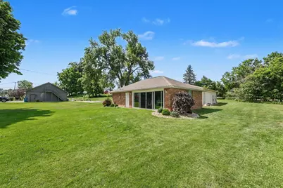 8820 Cherry Point Road, Manitou Beach, MI 49253 - Photo 26