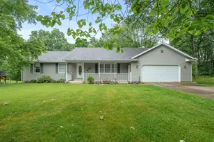 52135 Nancy Ln, Three Rivers, MI 49093 - Photo 2