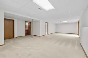 52135 Nancy Ln, Three Rivers, MI 49093 - Photo 16