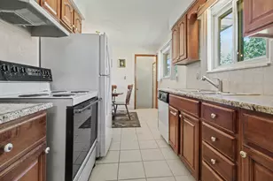 24725 Hass St, Dearborn Heights, MI 48127 - Photo 6