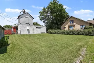4737 Territorial Rd, Benton Harbor, MI 49022 - Photo 8