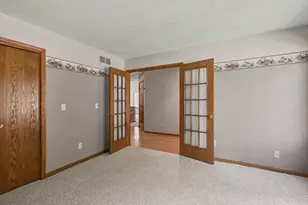 783 Holly Creek Dr, Holland, MI 49423 - Photo 10
