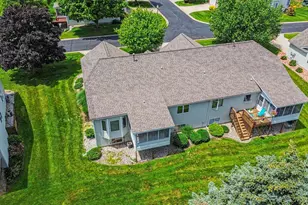 783 Holly Creek Dr, Holland, MI 49423 - Photo 18