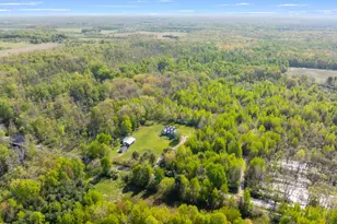 42083 40th St, Paw Paw, MI 49079 - Photo 36