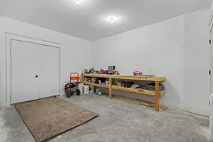 9370 Alex Dr, Richland, MI 49083 - Photo 36