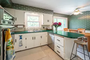 1705 Derbyshire St SE, Grand Rapids, MI 49508 - Photo 22