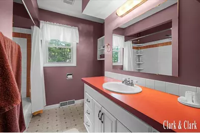 4747 Marshall Avenue SE, Grand Rapids, MI 49508 - Photo 12
