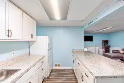 2576 Mapleview Street SE, Grand Rapids, MI 49508 - Photo 24