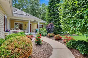 4492 Oak Arbor Dr NE, Grand Rapids, MI 49525 - Photo 8