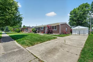 34330 Florence St, Westland, MI 48185 - Photo 4