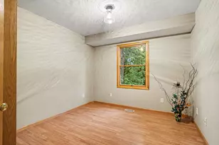 2922 Riley Ridge Rd, Holland, MI 49424 - Photo 10