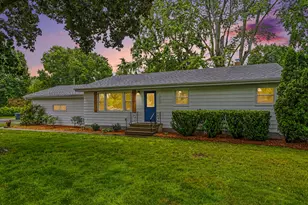 1350 N Aurilla Dr, Saint Joseph, MI 49085 - Photo 4
