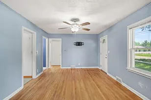 1039 S Constantine St, Three Rivers, MI 49093 - Photo 4