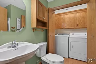 11611 Ridgeway Ct, Holland, MI 49424 - Photo 14
