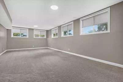 69914 Roy Drive, Edwardsburg, MI 49112 - Photo 18