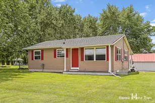 25 W Tupper Lake Rd, Lake Odessa, MI 48849 - Photo 72