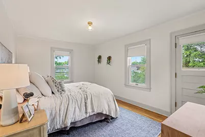 825 Oaklawn Street NE, Grand Rapids, MI 49505 - Photo 24