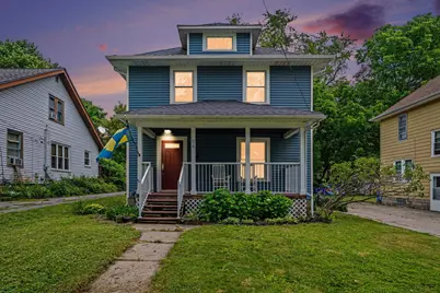 54 Lowell Avenue NE, Grand Rapids, MI 49503 - Photo 1