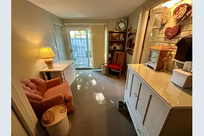 1953 Oxford Road, Grosse Pointe, MI 48236 - Photo 12