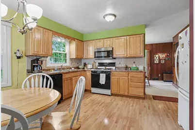 611 N Liberty Street, Marshall, MI 49068 - Photo 6
