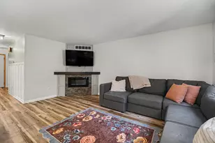 4134 Crescent View Dr, Tecumseh, MI 49286 - Photo 8