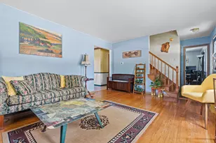 927 Diane St SE, Kentwood, MI 49508 - Photo 8