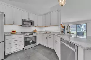 4251 Boulder Pond Dr, Ann Arbor, MI 48108 - Photo 10