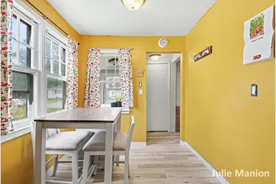 1829 Delwood Avenue SW, Wyoming, MI 49509 - Photo 8