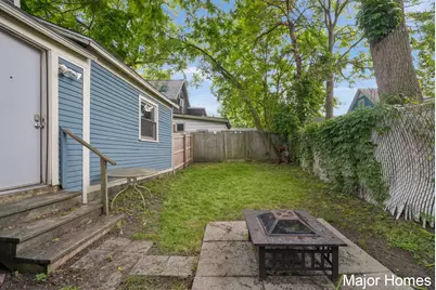 323 Robey Place SE, Grand Rapids, MI 49506 - Photo 26