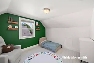 938 Colfax Ave, Grand Haven, MI 49417 - Photo 32