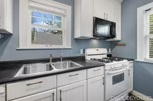 1134 Hoyt St SE, Grand Rapids, MI 49507 - Photo 14