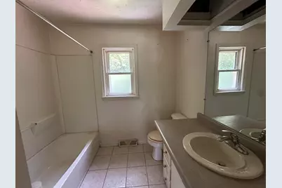 1560 Magnolia Street, Kalamazoo, MI 49048 - Photo 12